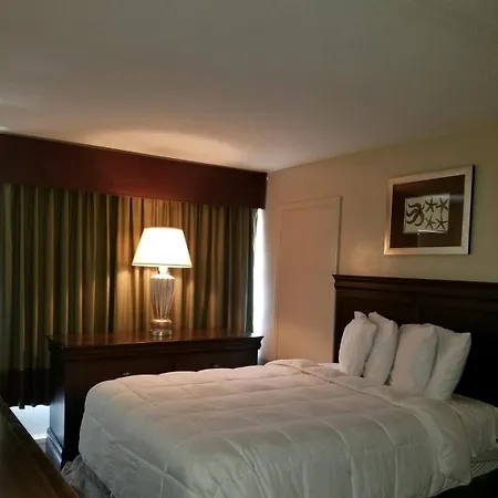 Ocean Waves Hotel-3