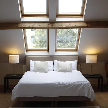 Antwerp B&B-2