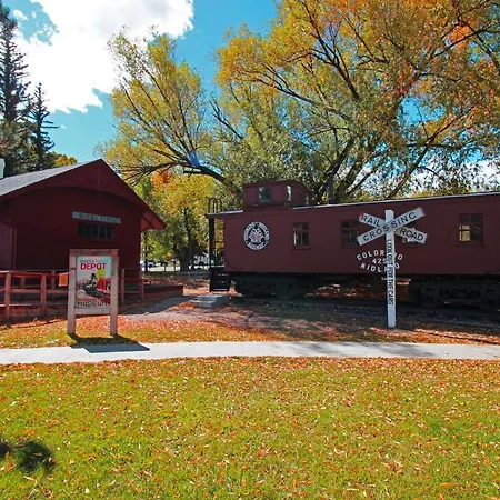 Topaz Lodge-3