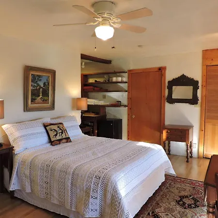 Casa Pacifica-2