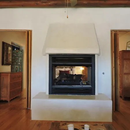 Casa Pacifica-3