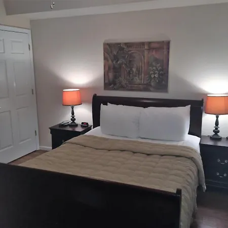 Riverview Suites At Water Street Center-3