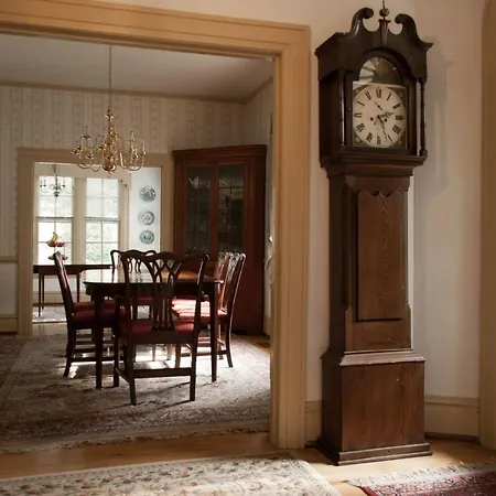 Colonial Capital B&B-3