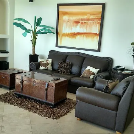 Las Olas Resort & Spa-3