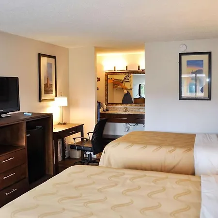 Quality Inn & Suites Eastgate-3