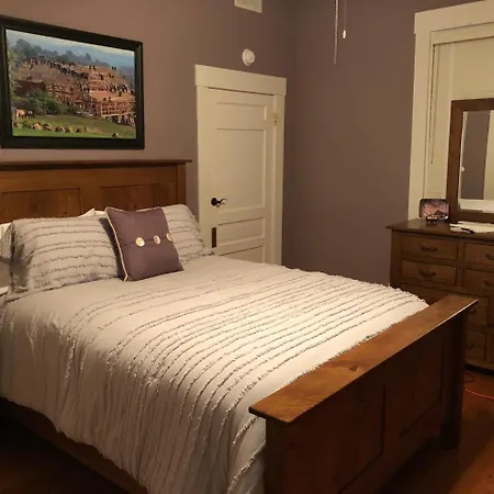 Whooping Crane Manor B & B-2