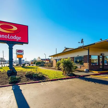 Econo Lodge-3