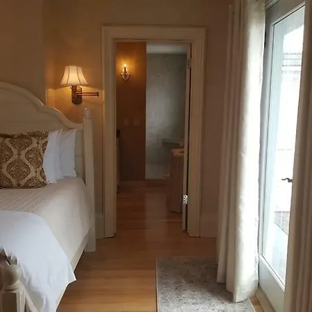 The Wanderlust Hotel-3