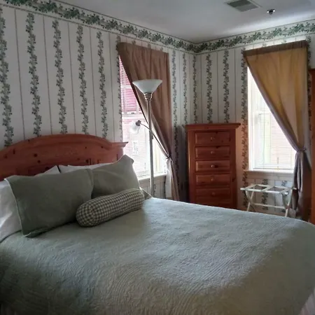 James Gettys Hotel-3