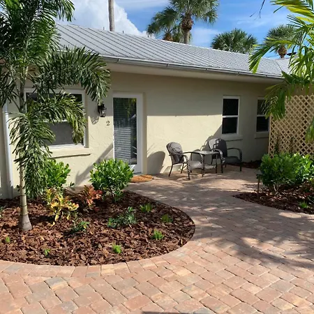 Twin Palms At Siesta-2