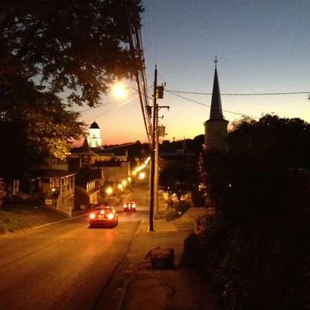 Jonesborough Bed And Breakfast-3