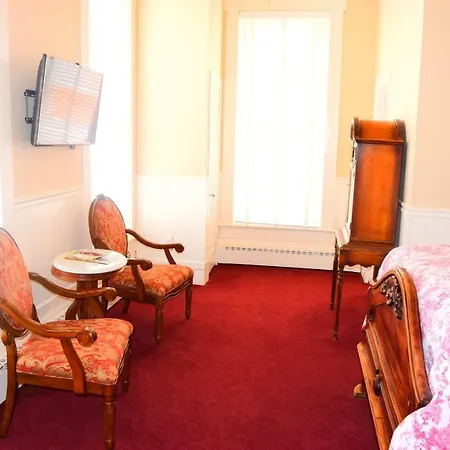 Grand Imperial Hotel-2