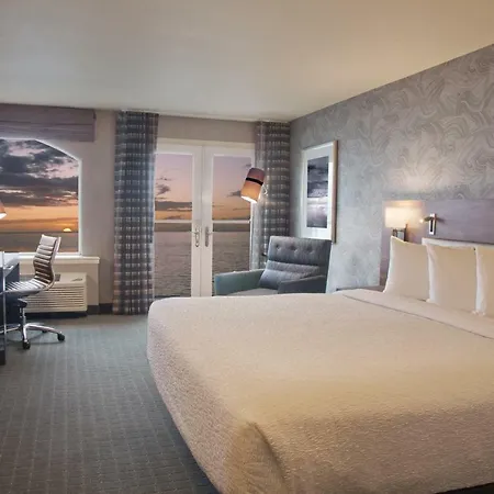 Silver Cloud Hotel - Mukilteo Waterfront-2