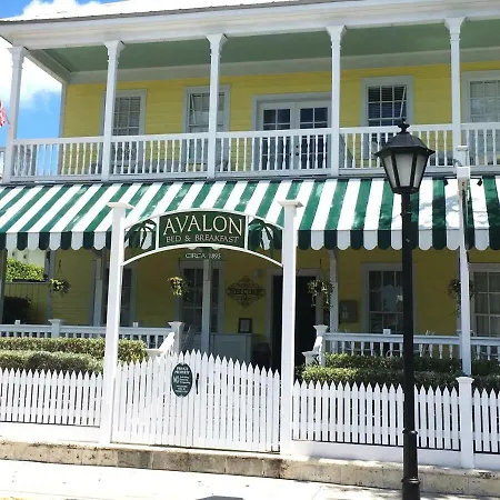 Avalon Bed And Breakfast (Adults Only)-3