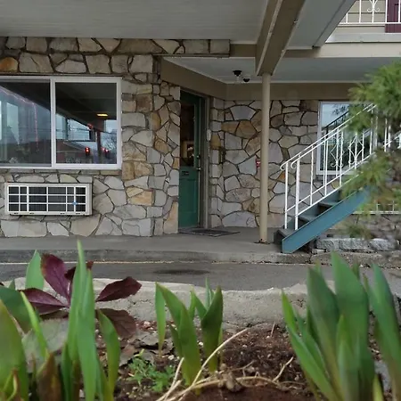 Royal Motor Inn-2