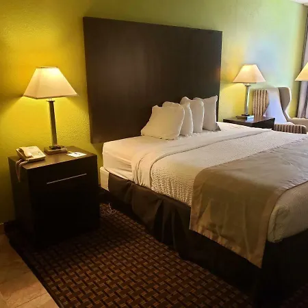 Days Inn By Wyndham Asheville/Mall-2