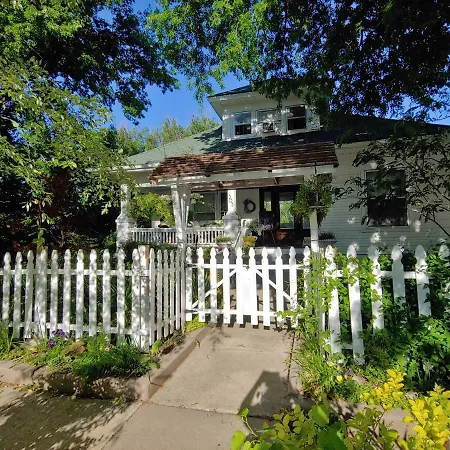 Delano Bed And Breakfast-3