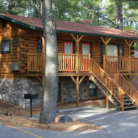 Log Cabins At Meadowbrook Resort-2