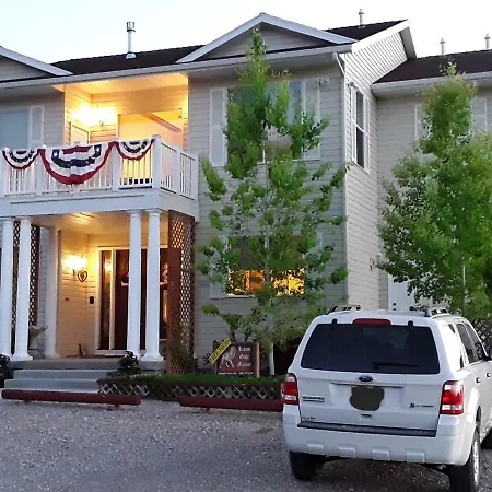 Lions Gate Manor-2