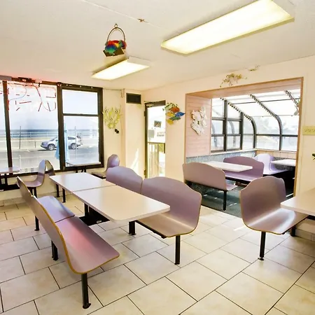Aloha Oceanfront Motel-3