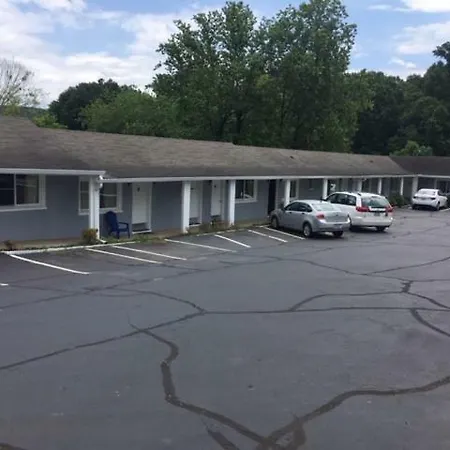 Hilltop Inn-3