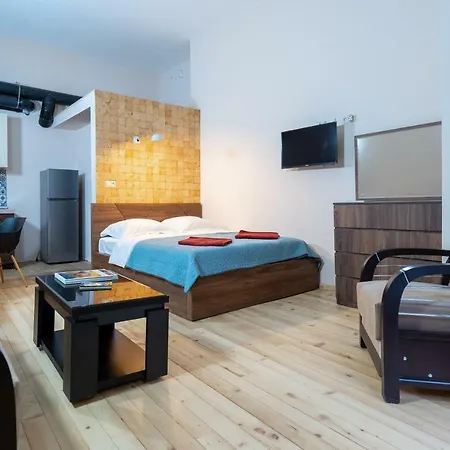 Wine Inn Borjomi Aparthotel-3