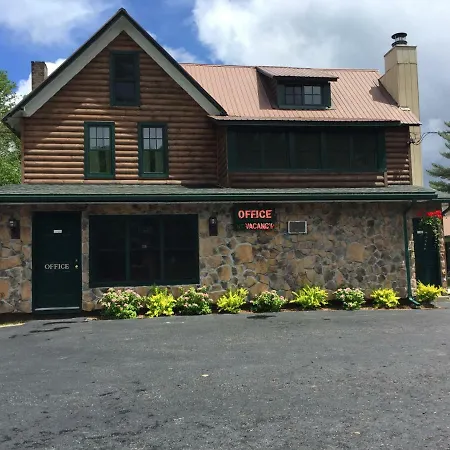 Pine Knoll Hotel Lakeside Lodge & Cabin-2