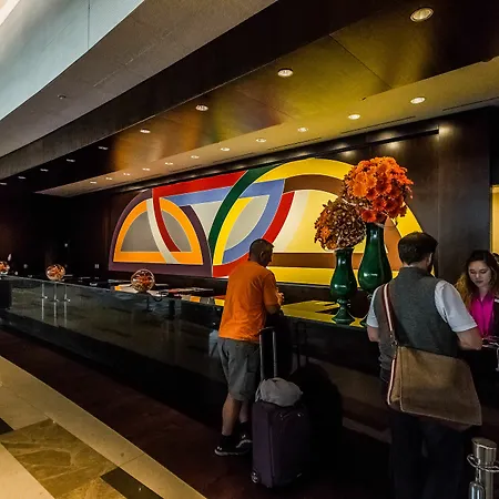 Vdara Condo Hotel Suites By Airpads-3