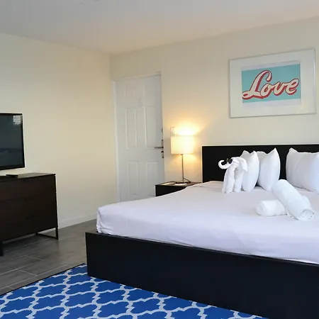 The Reef A North Beach Village Resort Hotel-2
