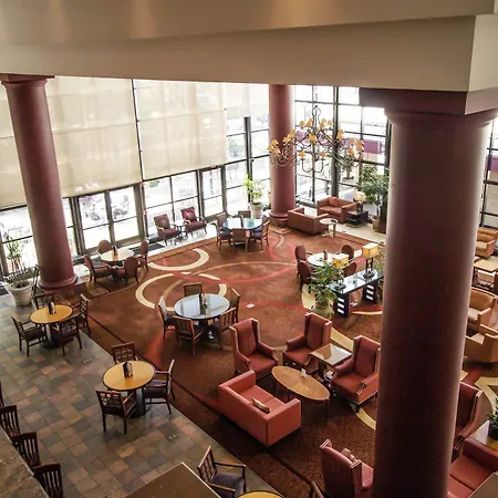 City Place Downtown St. Louis Hotel-3