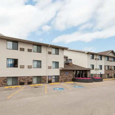 Serena Inn & Suites Of Rapid City-2