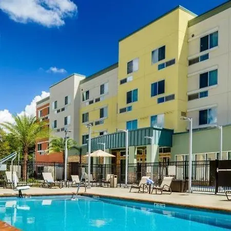 Courtyard Lake Charles-2