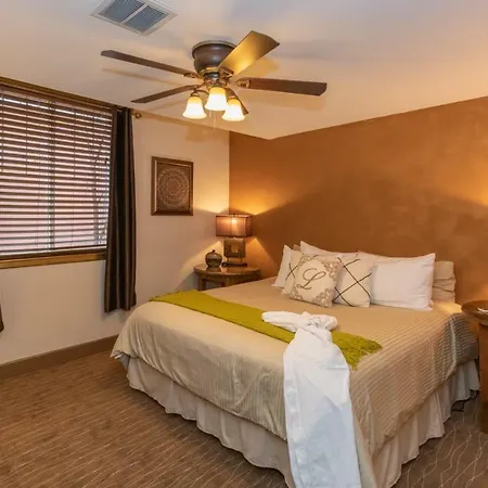 Luxx Boutique Hotel-2