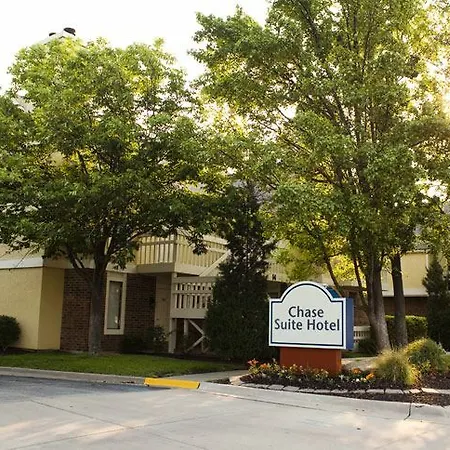 Cloverleaf Suites Kansas City Overland Park-3