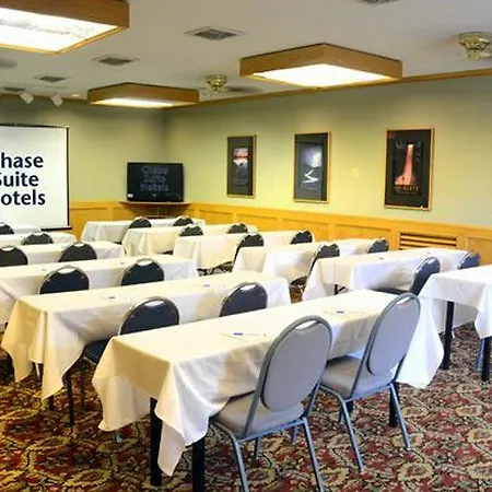 Chase Suite Hotel Kansas City Airport-2