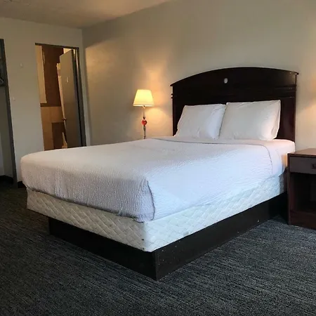 Portland Super Value Inn-3