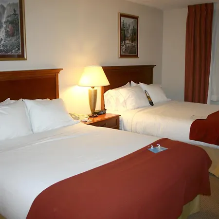 Baymont By Wyndham Portage-3