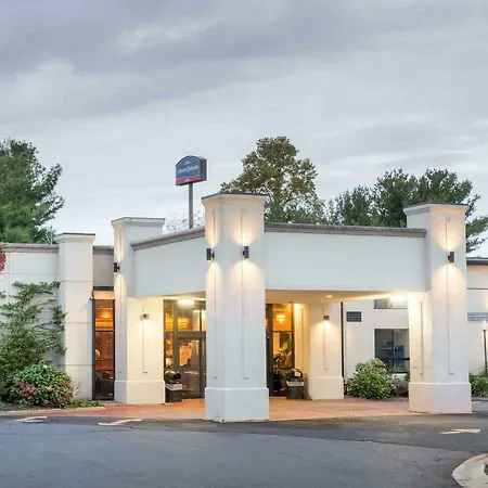 Howard Johnson By Wyndham Bartonsville/Poconos Area-3