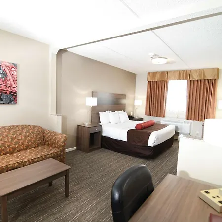 Best Western Plus Sandusky Hotel & Suites-3