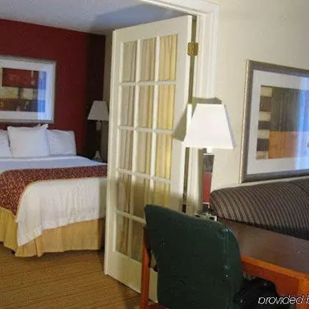 Residence Inn Kalamazoo East-3