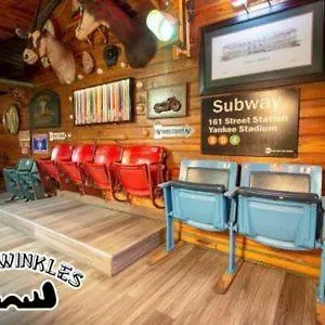 Bullwinkles Rustic Lodge-3