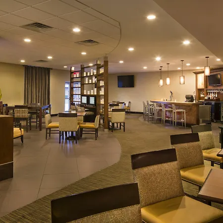 Doubletree By Hilton Hotel Raleigh - Brownstone - University-3