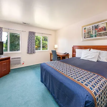 Riverview Lodge-2