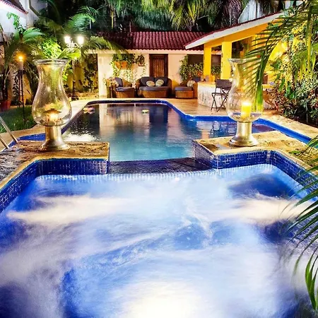 Hacienda Boutique B&B And Spa Solo Adultos-3