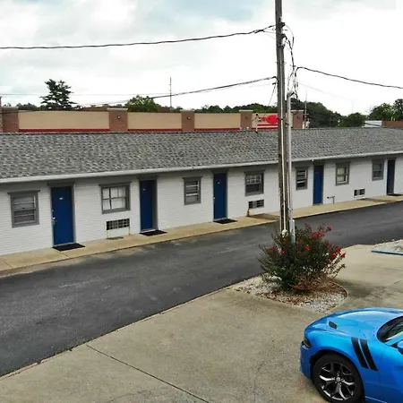 Travelers Suites-2