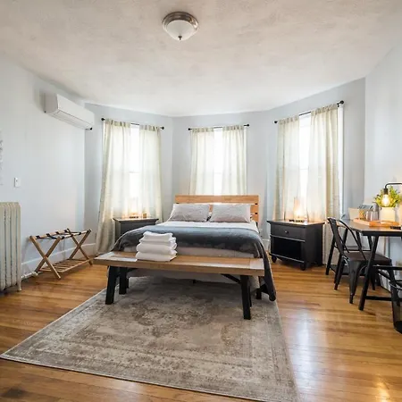 Wyman Bed & Breakfast-3
