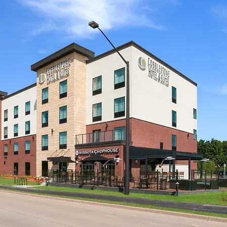Cobblestone Hotel & Suites Appleton International Airport-3