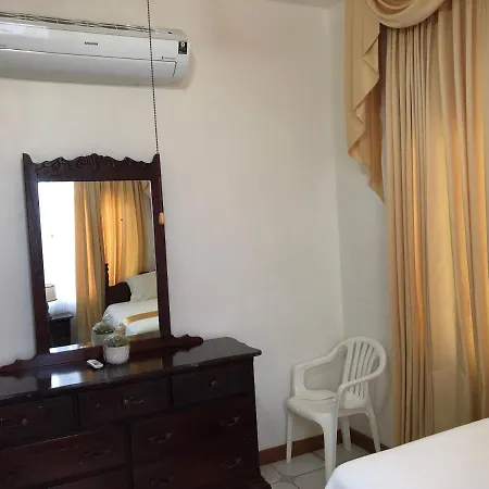 Goldenview Guesthouse Ocho Rios-2
