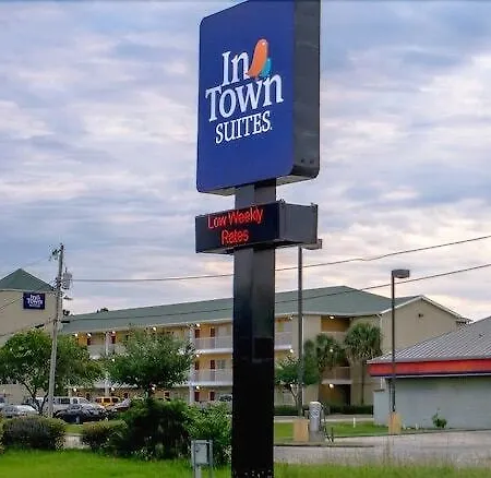 Intown Suites Extended Stay Gulfport-3