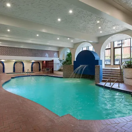 Aksarben Suites Trademark Collection By Wyndham-3